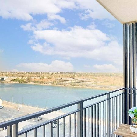 B1 Studio In Yas With Canal View Abu Dabi Dış mekan fotoğraf